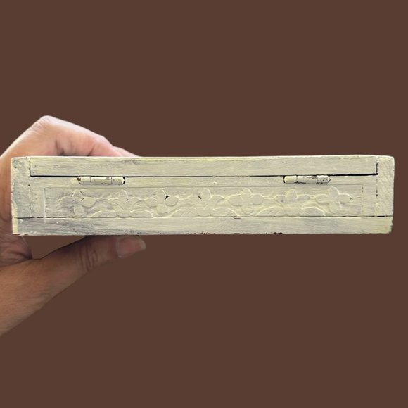 VINTAGE HANDMADE BALINESE CEMPAKA HOLY WOOD CIGAR /OR TRINKET BOX - Picture 7 of 10